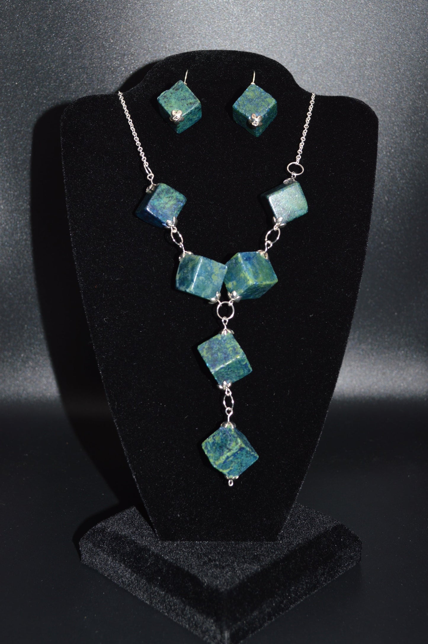 Serpentine and Quartz Necklace and Earring Set (2 drops)